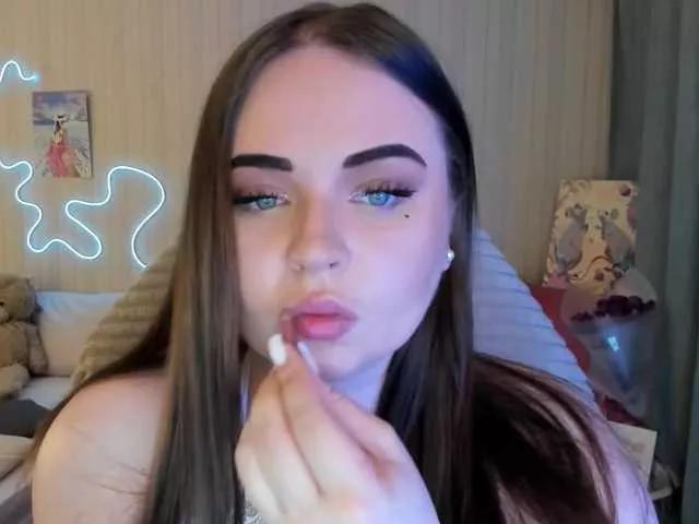 MishaLips on BongaCams