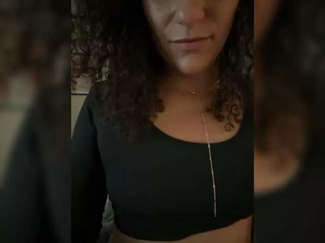 MissNikitty2u on BongaCams 