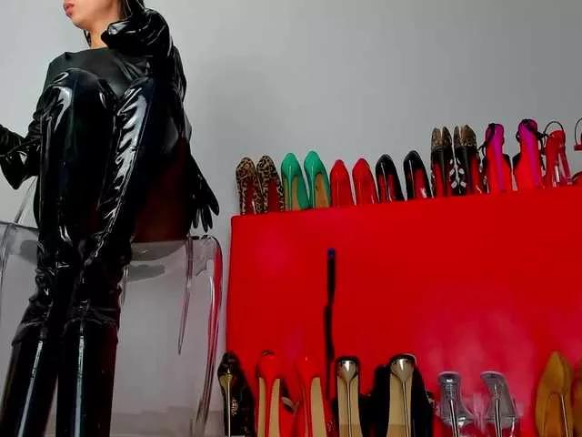 MistressK on BongaCams 