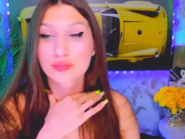 Mollyinyourmind on BongaCams