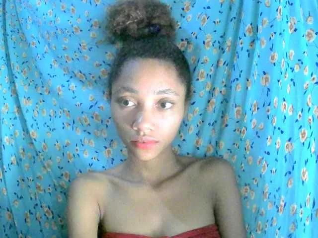 Monicaxa on BongaCams