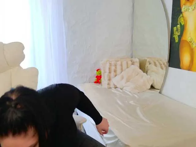 Moniqque on BongaCams
