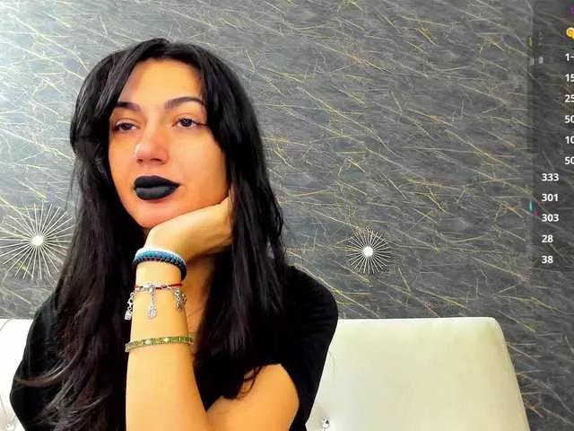 moonaray on BongaCams 