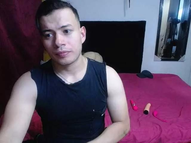 Mouandvivi on BongaCams 