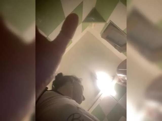 Check out 20 years old Myatom from BongaCams Myatom from BongaCams