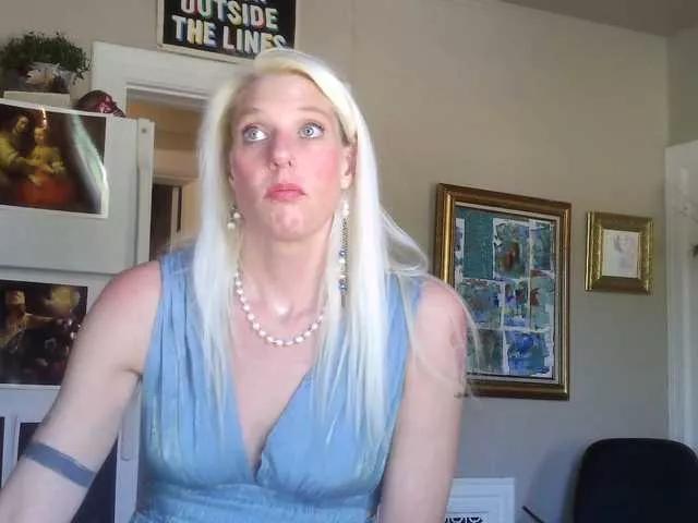 Join 46 years old mylfGlama from BongaCams mylfGlama from BongaCams