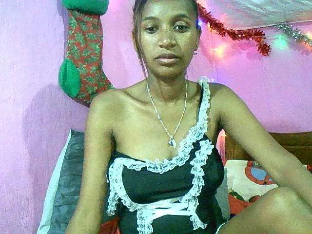 Mynah on BongaCams