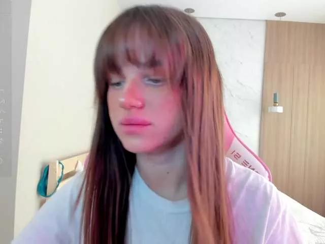 Freechat Naomimif on BongaCams