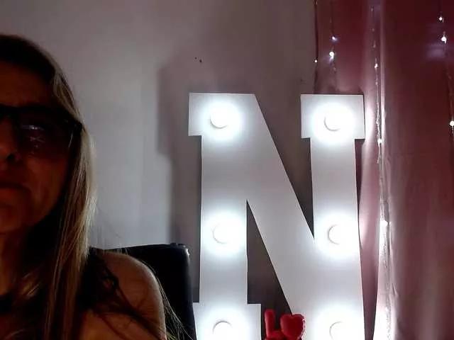 Natalliecolliz on BongaCams 