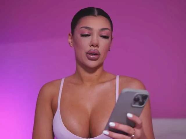 NatyDesiree on BongaCams 