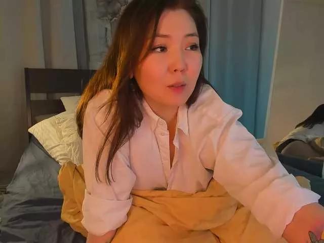 natzzuko on BongaCams 