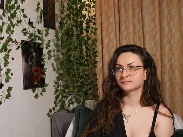 NaughtYHomemadE on BongaCams