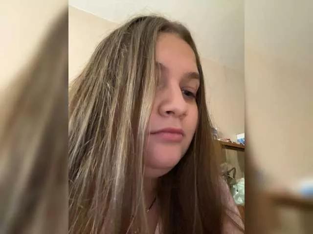 Discover sexy stripper Neisi Neisi from BongaCams