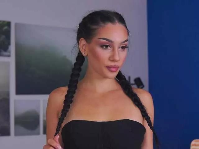 NinnaVoss on BongaCams 