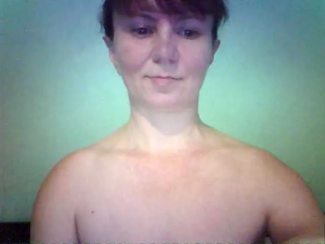 Offline Oksina on BongaCams