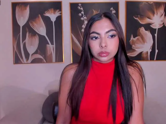 OrianaFontaine —  How soft do you think my pussy feels?  Goal: Fingering pussy @remain Tokens left  