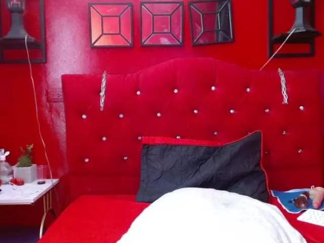 paulakitty-hm on BongaCams