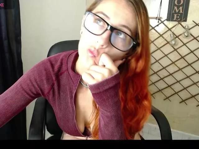 Freechat PerlaStonee on BongaCams