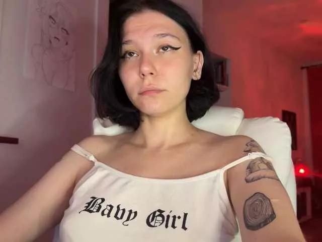 PinkDolly18 on BongaCams 