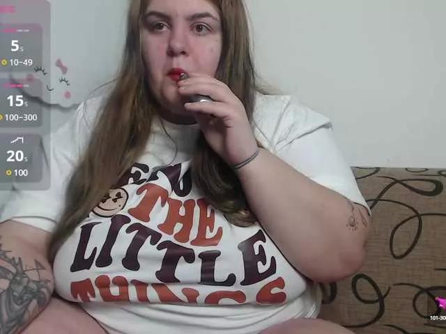 playful-allexys on BongaCams 