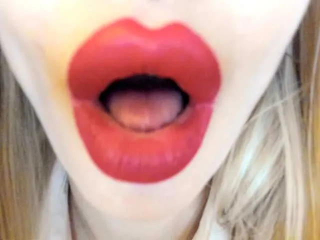 Freechat Politexxx on BongaCams