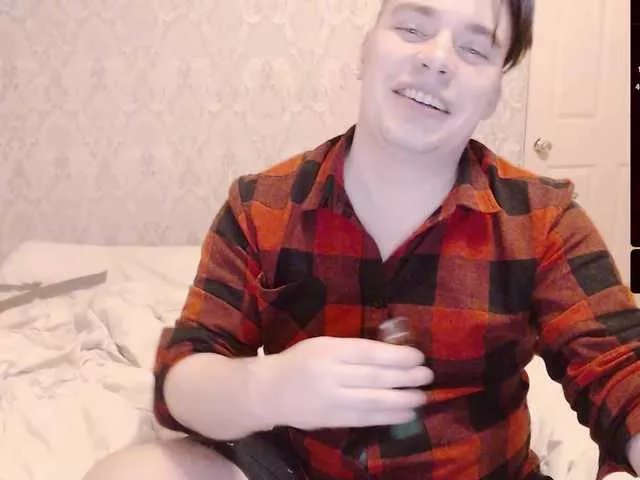 Offline PollyandMatt on BongaCams