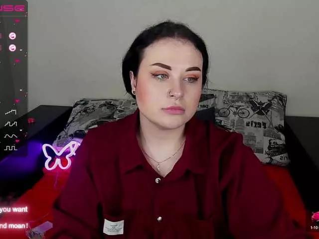 Offline PollyMur on BongaCams