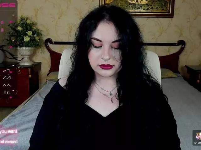 Offline PollyMur on BongaCams