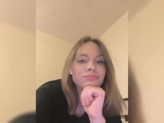 PregnantElf — Freechat on BongaCams