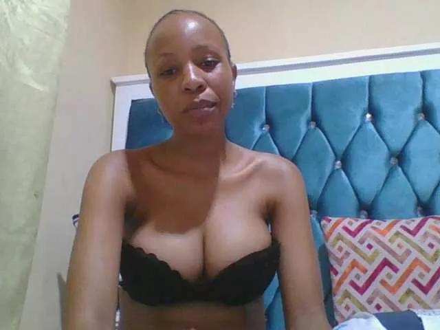 Offline Prettyebony4 on BongaCams