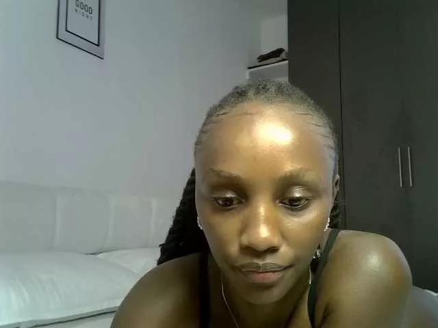 Prettygee on BongaCams