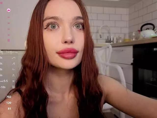 PrettyLilie from BongaCams