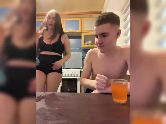 purplewife on BongaCams 