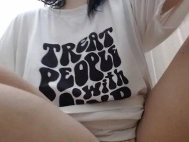pussylips08 on BongaCams 