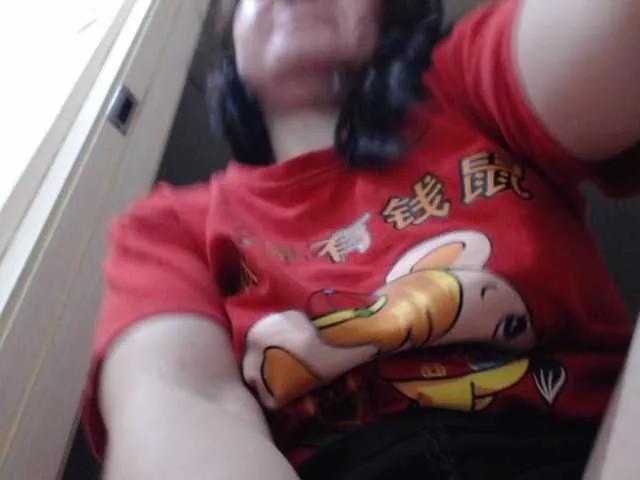 pussylips08 on BongaCams 