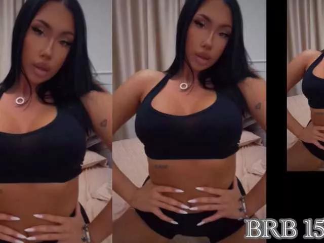 qsstess on BongaCams 