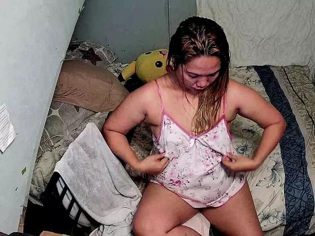 Offline quelly on BongaCams