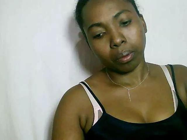 rasoaidah from BongaCams