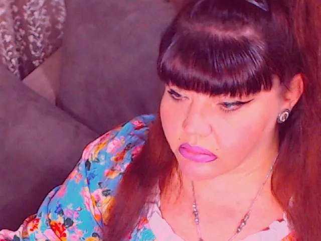 RedBustyX on BongaCams