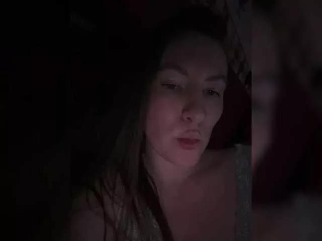 Rinaaamur on BongaCams 