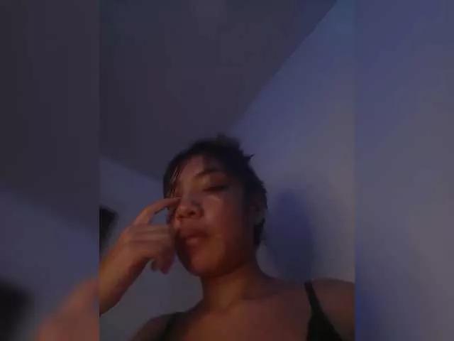 Sexy ROOMEXOTIC11 wants you to fuck their body now ROOMEXOTIC11 from BongaCams