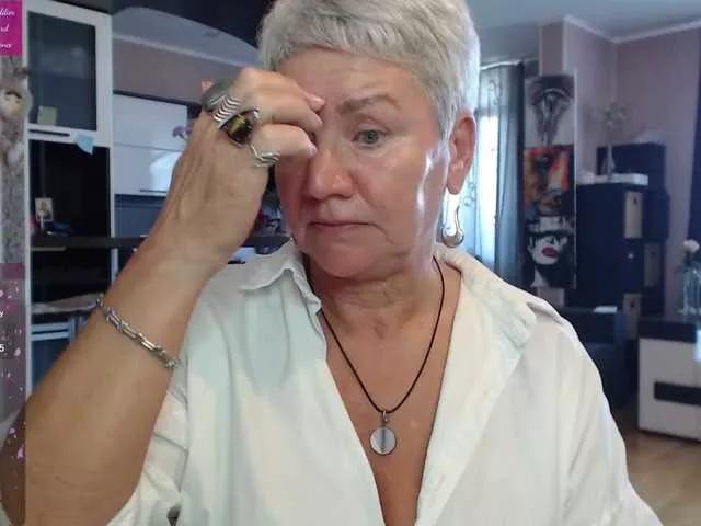 Freechat roxana-brooks on BongaCams