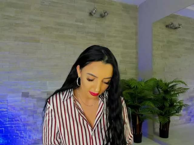 Rubby-Shine on BongaCams 