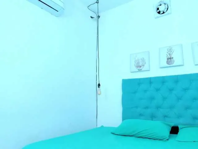 Rubiroose on BongaCams