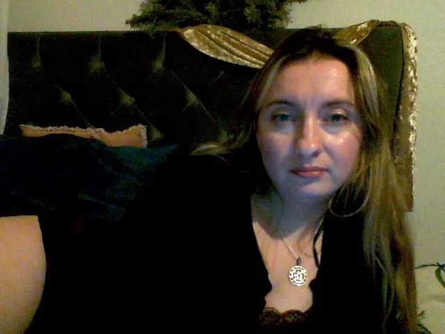 RuslanaFlower on BongaCams