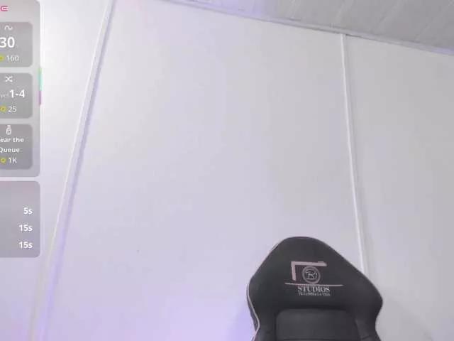 Freechat SAAYA-TAY on BongaCams