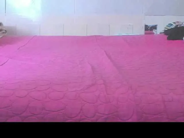 sacha09-L — masturbacion finger pussy @remai @sofar n