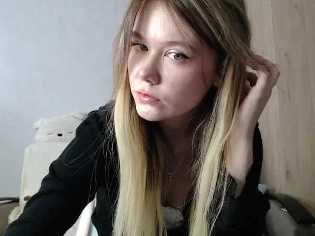 Freechat sakuxrauchi on BongaCams