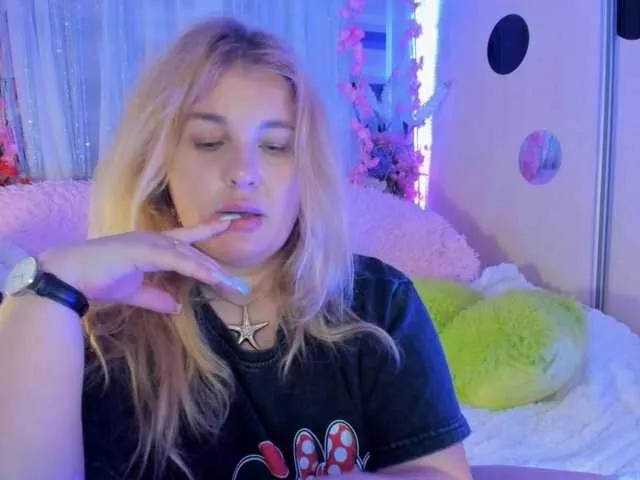 SallyNex4u on BongaCams