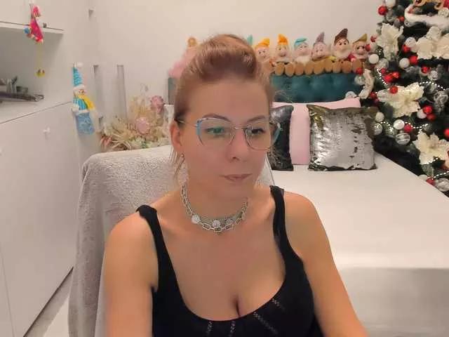 SalomeJade on BongaCams 